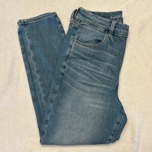 American Eagle Size 12 Super High Rise Skinny Jean